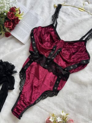 Body Noiré